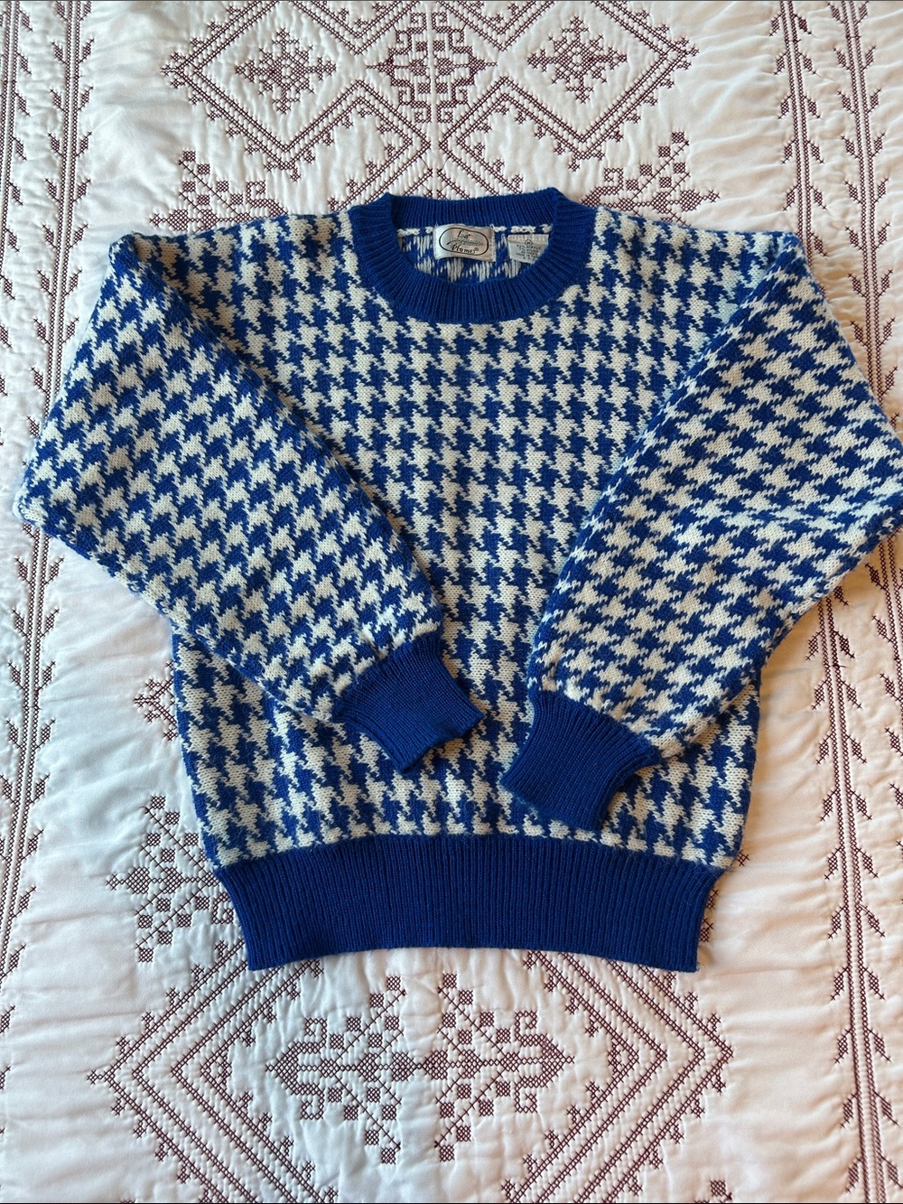 Vintage La Plume Blue and White Houndstooth Crewneck Sweater